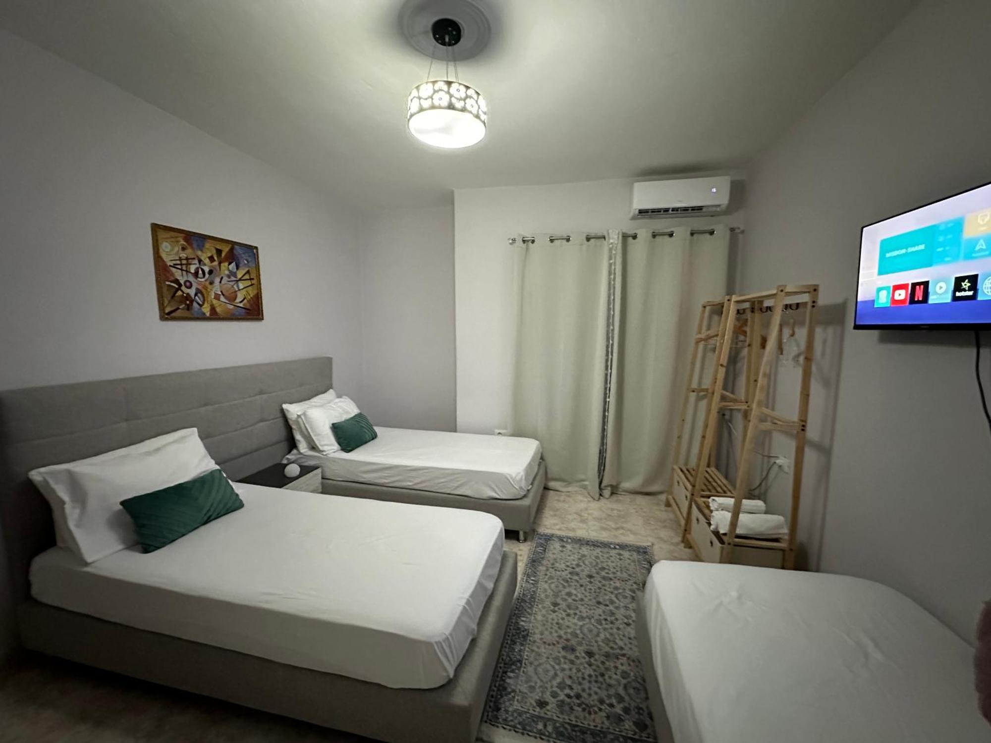 Nunu'S Place At Top Location Blloku Τίρανα Εξωτερικό φωτογραφία